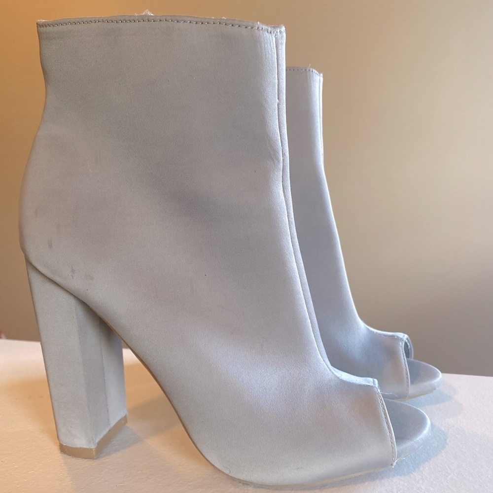 Super Cute Grey Satin Peep Toe Booties